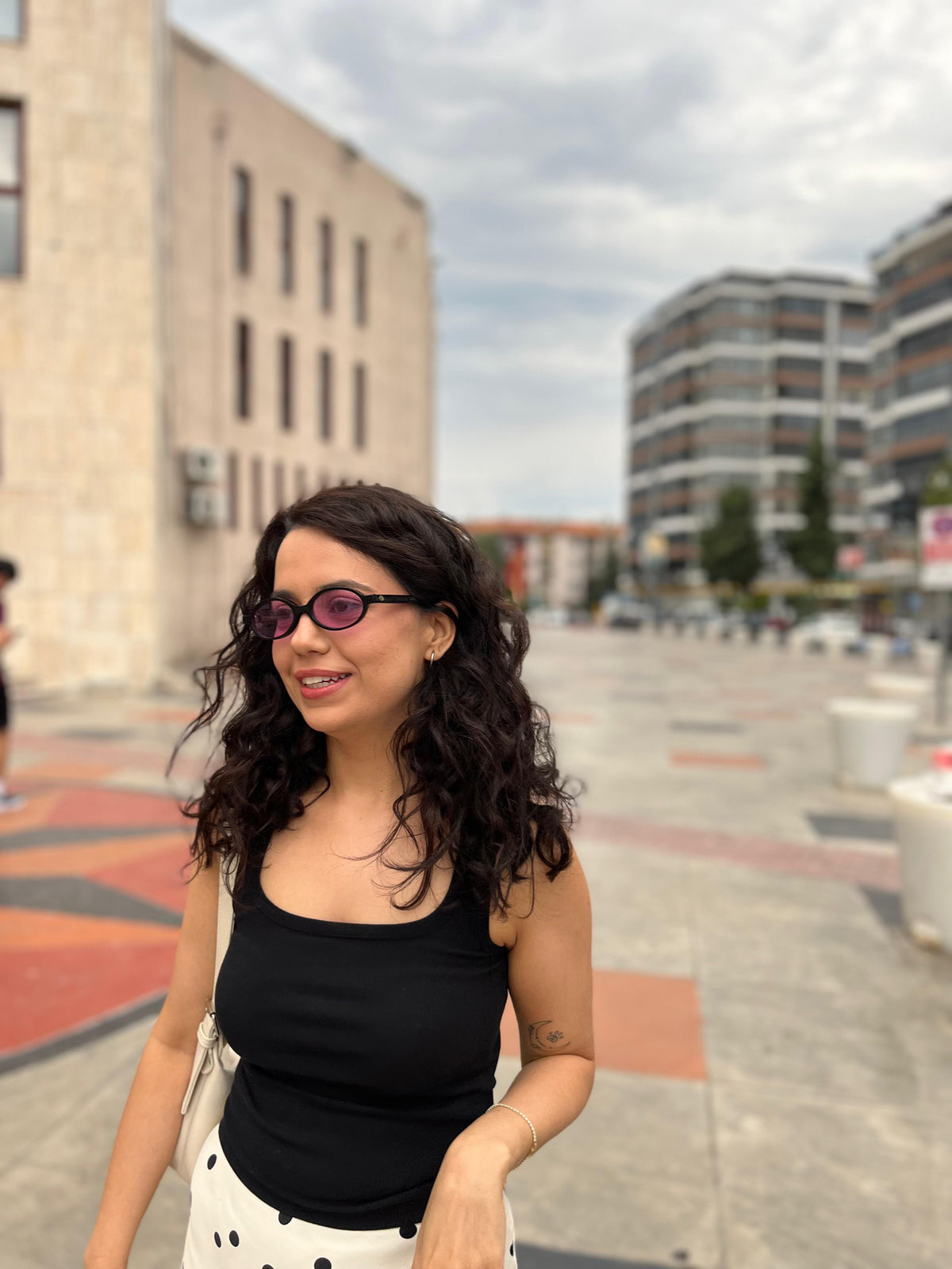 Sera Siyah Güneş Gözlüğü